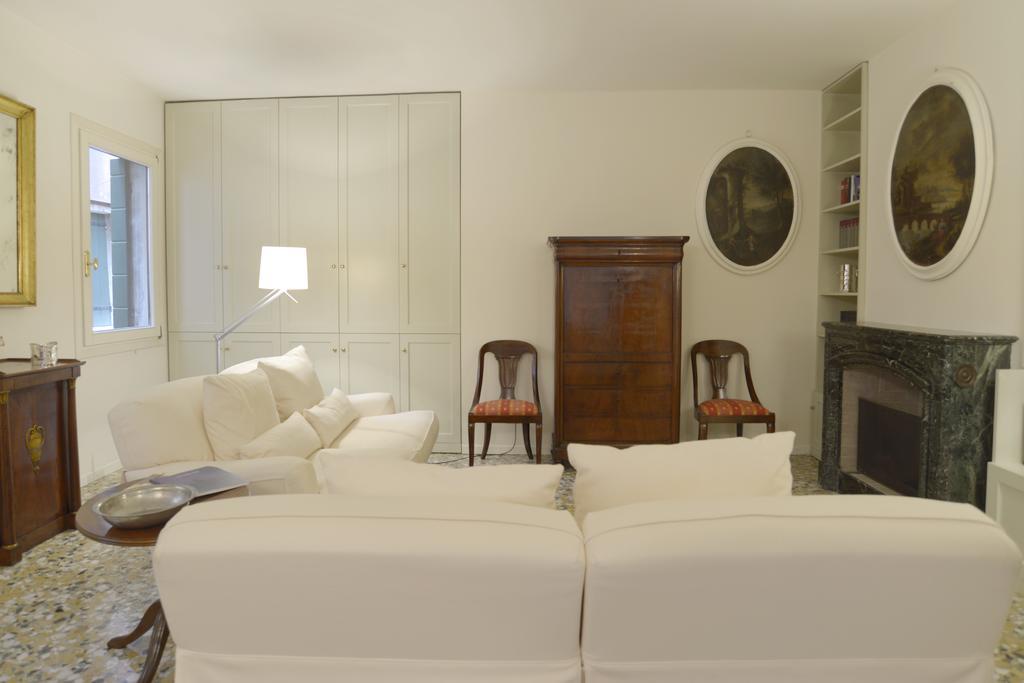 Ca San Samuele Apartment *